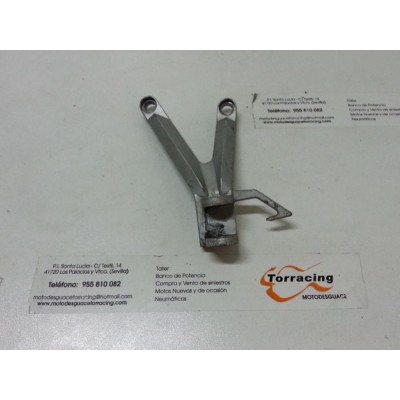 ref: 9544 soporte estribera trasera izquierda hyosung gt 250 r año 2006