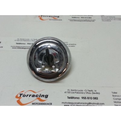 ref: 9717 tapon de gasolina con llave kymco zing 125 año 2006